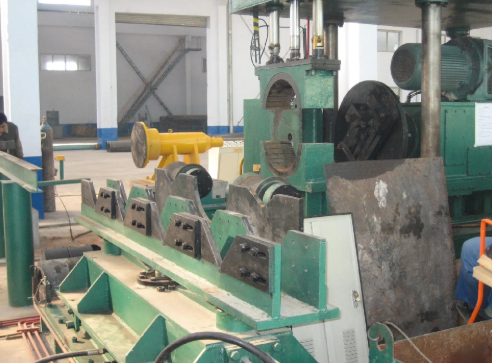 آلة تنحيف الأنابيب